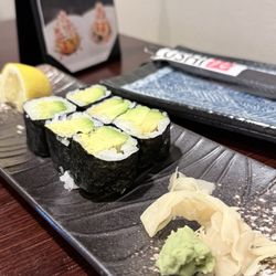 Sushi Ushi - Avocado & Cucumber Roll