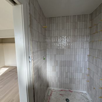 Lev Pro Builders - tiling the bathroom wet zone - General Contractors Near Me - Foothill Farms, California Lev Pro Builders - tiling the bathroom wet zone - General Contractors Near Me - Foothill Farms, California
