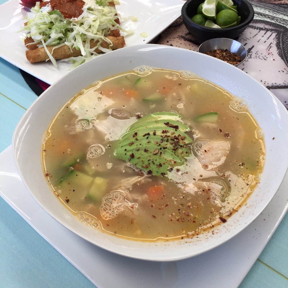 Tlalpena soup: chicken soup with fresh veggies. Hits the spot!