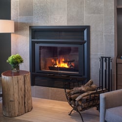 The Inn Above Tide - Fireplace suite Inn above Tide