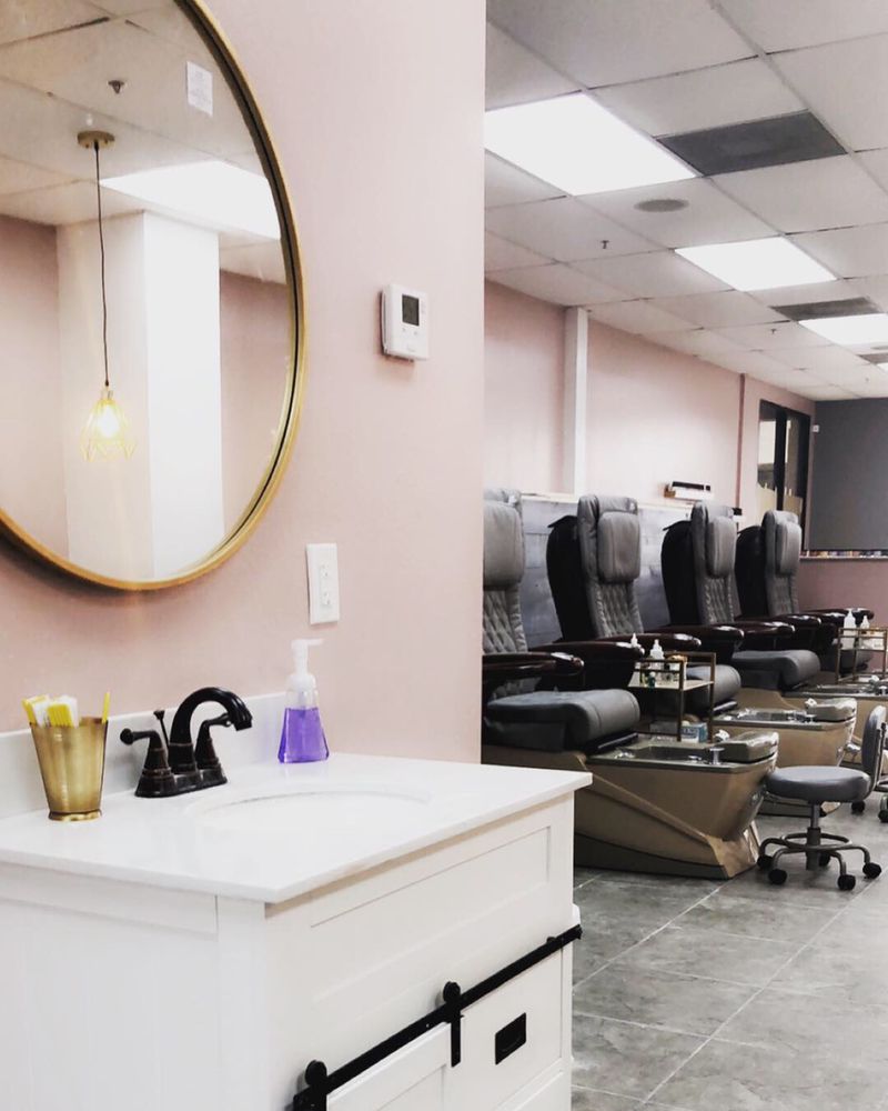 BRUSHED NAIL STUDIO Updated July 2024 15 Photos 2834 S Sherwood