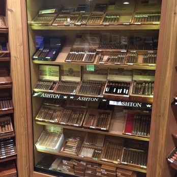 Havana Lounge & Cigar - Tobacco Shops Near Me - Milwaukee, Wisconsin Havana Lounge & Cigar - Tobacco Shops Near Me - Milwaukee, Wisconsin