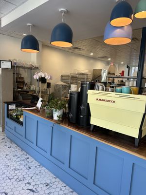 Clear Flour Coffee Bar by null