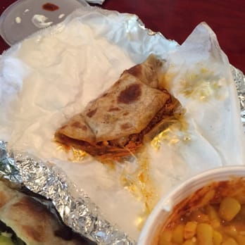 Tacos Los Gemelos - Pulled chicken quesadilla - Mexican Near Me - Houston, Texas