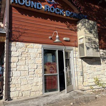 Round Rock Donuts - Bakeries Near Me - Round Rock, Texas Round Rock Donuts - Bakeries Near Me - Round Rock, Texas