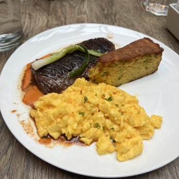 NOMO Kitchen - Brunch Steak & Eggs Hanger Steak - New American Near Me - New York, New York