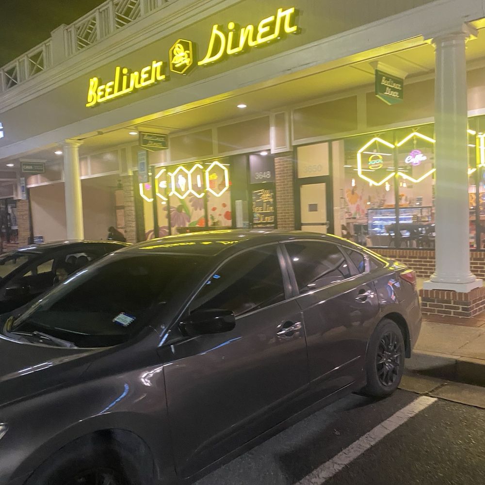 Beeliner Diner - Outside restaurant - Breakfast & Brunch Near Me - Alexandria, Virginia
