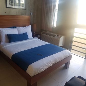 Dream Inn PR - Room - Hotels Near Me - San Juan, Puerto Rico