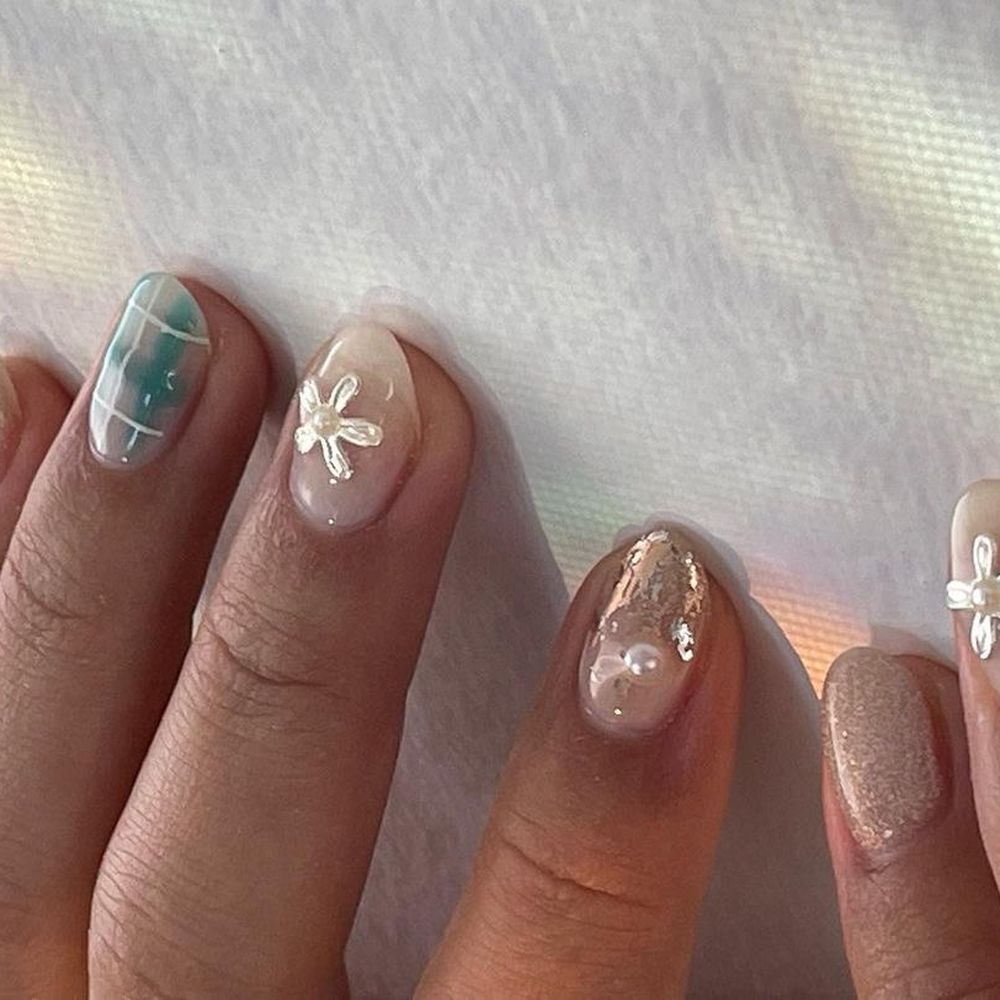 Buttercup by Haru - Nail Salons Near Me - Los Angeles, California Buttercup by Haru - Nail Salons Near Me - Los Angeles, California