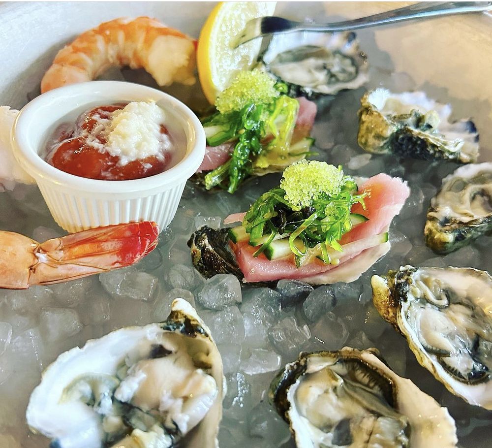 MOBY DICK’S OYSTER BAR & GRILL 49 Photos & 17 Reviews 558 Campbell