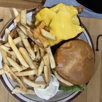 Julian Cafe - Ole Burger - Bakeries Near Me - Julian, California Julian Cafe - Ole Burger - Bakeries Near Me - Julian, California