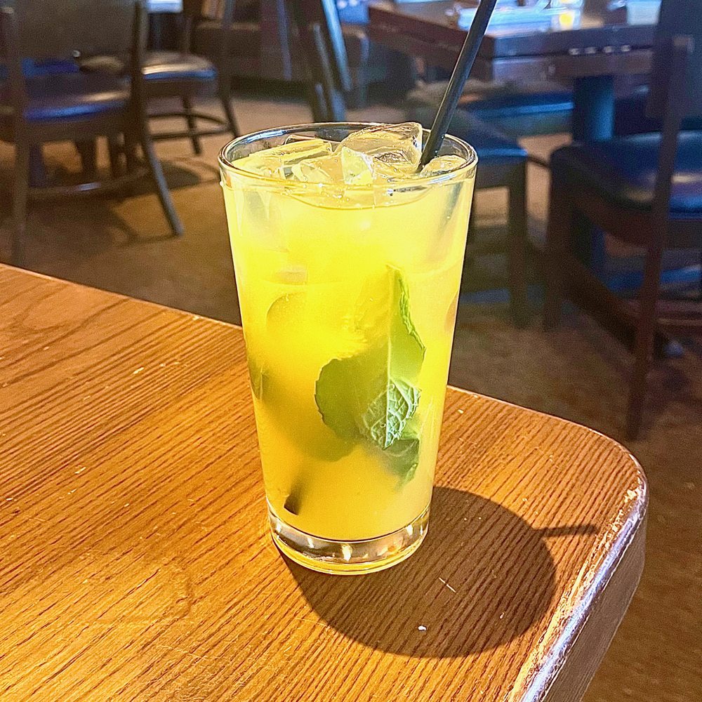 Ilios Noche - Passion Fruit Mojito - Italian Near Me - Charlotte, North Carolina