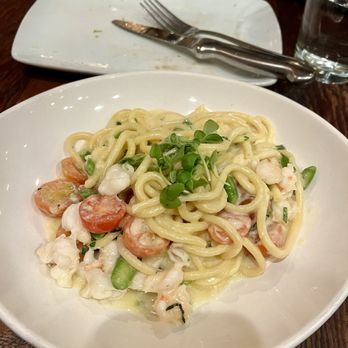 Bettolino Kitchen - Lobster Bucatini - Italian Near Me - Redondo Beach, California Bettolino Kitchen - Lobster Bucatini - Italian Near Me - Redondo Beach, California