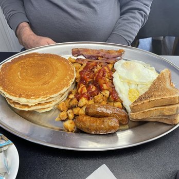 LBI Table - My husband did eat it all.. - American Near Me - Ship Bottom, New Jersey