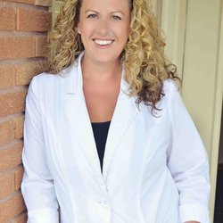Merriam Chiropractic Center - Dr. Kelly Eaton, owner of Merriam Chiropractic Center