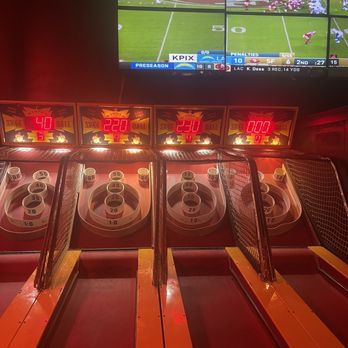 Up-Down - skee ball - Arcades Near Me - Kansas City, Missouri