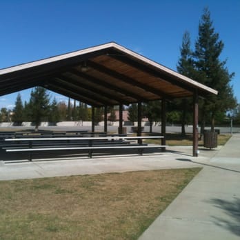 Liberty Park - Covered area with picnic tables and barbecue grills - Parks Near Me - Bakersfield, California Liberty Park - Covered area with picnic tables and barbecue grills - Parks Near Me - Bakersfield, California