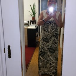 Great material and simple, comfortabkw design for my muumuu.