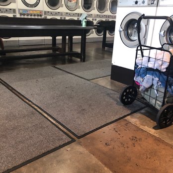 Laundry Garage - Laundry - Laundromat Near Me - Sacramento, California Laundry Garage - Laundry - Laundromat Near Me - Sacramento, California