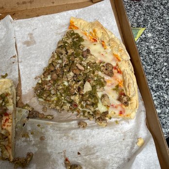 Lr's Pizza - The Chile verde pizza quality has really fallen over the past couple of years. - Pizza Near Me - Delano, California Lr's Pizza - The Chile verde pizza quality has really fallen over the past couple of years. - Pizza Near Me - Delano, California