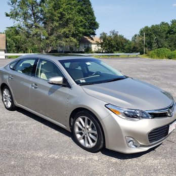 Super Shine Solutions - 2014 Toyota Avalon washed, buffed, and coated with a 1 year ceramic coating. - Auto Detailing Near Me - Sutton, Massachusetts Super Shine Solutions - 2014 Toyota Avalon washed, buffed, and coated with a 1 year ceramic coating. - Auto Detailing Near Me - Sutton, Massachusetts
