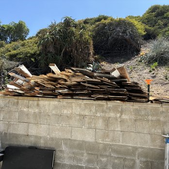 Saints Junk Removal - Old siding - Junk Removal & Hauling Near Me Saints Junk Removal - Old siding - Junk Removal & Hauling Near Me