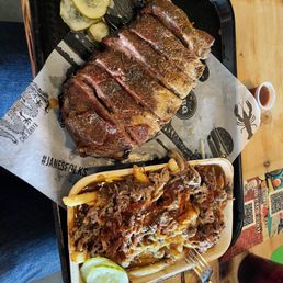 StLouis Ribs and Poutine