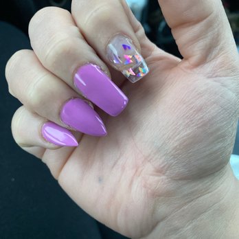 Bee Polished Nails & Spa - Waxing Near Me - Upland, California