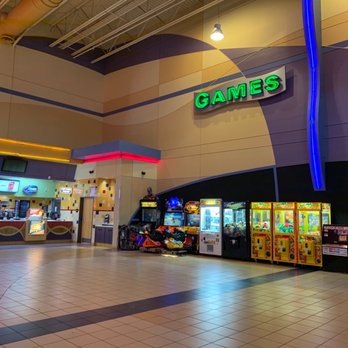 Regal Southland Mall - Arcade area - Cinema Near Me - Miami, Florida Regal Southland Mall - Arcade area - Cinema Near Me - Miami, Florida