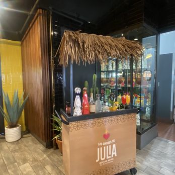 Los Amores de Julia - Mexican Near Me - Sacramento, California