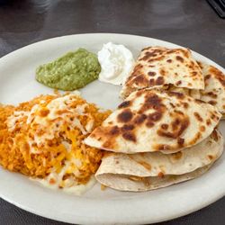 La Condesa - Chicken quesadillas