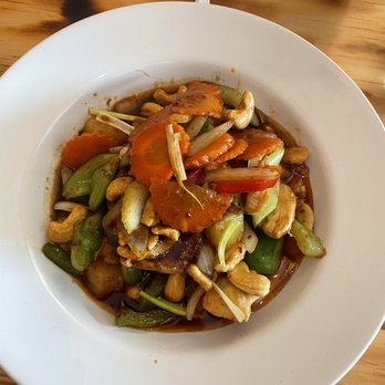 Thai Thai Cuisine - Pad Cashew Nut Chicken - Thai Near Me - Syracuse, New York Thai Thai Cuisine - Pad Cashew Nut Chicken - Thai Near Me - Syracuse, New York