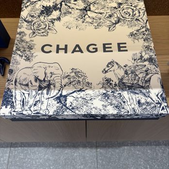 CHAGEE Modern Teahouse - Gift box - Coffee & Tea Near Me - Long Beach, California CHAGEE Modern Teahouse - Gift box - Coffee & Tea Near Me - Long Beach, California