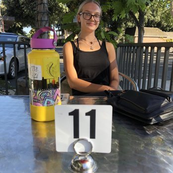 TNK Vegan Cafe - Sweet restaurant patron - Vegan Near Me - Modesto, California TNK Vegan Cafe - Sweet restaurant patron - Vegan Near Me - Modesto, California