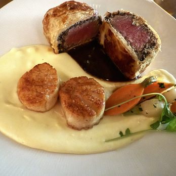 Gordon Ramsay Steak - Beef Wellington with scallops--an okay entree with too salty accompaniment. - Steakhouses Near Me - Elizabeth, Indiana Gordon Ramsay Steak - Beef Wellington with scallops--an okay entree with too salty accompaniment. - Steakhouses Near Me - Elizabeth, Indiana