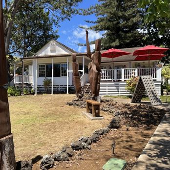 MauiWine - Kings Cottage Tasting Room - Wineries Near Me - Kula, Hawaii MauiWine - Kings Cottage Tasting Room - Wineries Near Me - Kula, Hawaii