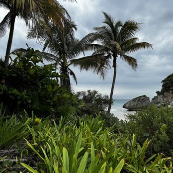 Zona Arqueológica de Tulum - Landmarks & Historical Buildings Near Me - Tulum, ROO