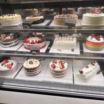 Paris Baguette - Cakes - Bakeries Near Me - Novi, Michigan Paris Baguette - Cakes - Bakeries Near Me - Novi, Michigan
