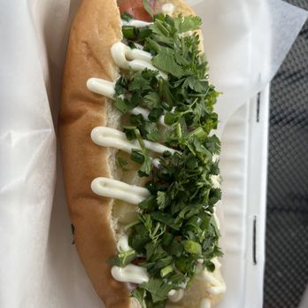 BobaDog Bubble Tea & Hotdog - Maui wowie dog - Bubble Tea Near Me - Victoria, British Columbia
