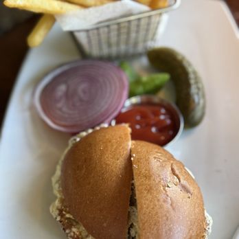 Lambertville Station Restaurant - Crab Cakes - American Near Me - Lambertville, New Jersey