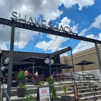 Shake Shack I-Drive - Ice Cream & Frozen Yogurt Near Me - Orlando, Florida Shake Shack I-Drive - Ice Cream & Frozen Yogurt Near Me - Orlando, Florida