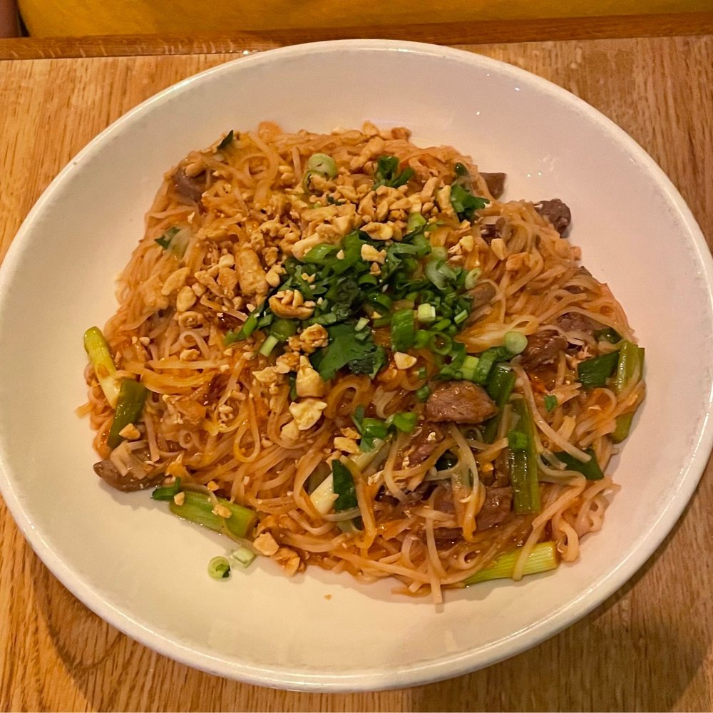 Zen Zero - Pad Thai beef - Asian Fusion Near Me - Lawrence, Kansas Zen Zero - Pad Thai beef - Asian Fusion Near Me - Lawrence, Kansas