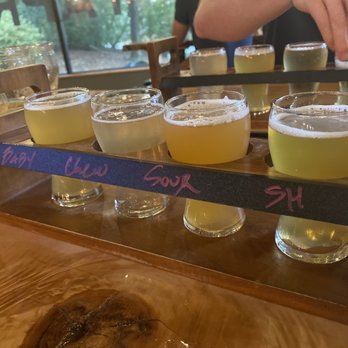 Six Bridges-Johns Creek - Flight - Breweries Near Me - Johns Creek, Georgia Six Bridges-Johns Creek - Flight - Breweries Near Me - Johns Creek, Georgia
