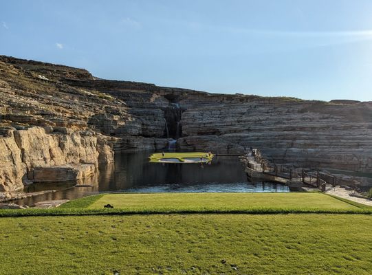 Payne's Valley Golf Course by null