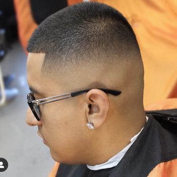 Iconic BarberHouse - Haircut by Raymond - Barbers Near Me - Anaheim, California Iconic BarberHouse - Haircut by Raymond - Barbers Near Me - Anaheim, California