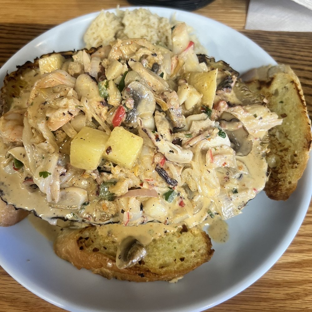 Mariscos El Kora Restaurant - Piña rellena - Mexican Near Me - Chicago, Illinois Mariscos El Kora Restaurant - Piña rellena - Mexican Near Me - Chicago, Illinois
