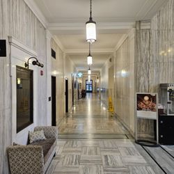 Drury Plaza Hotel Cleveland Downtown - Lobby