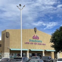 dd's DISCOUNTS