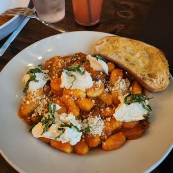 Tarantino's Vegan - Gnocchi with tomato cream sauce and plant based sweet and spicy sausage! - Vegan Near Me - Las Vegas, Nevada Tarantino's Vegan - Gnocchi with tomato cream sauce and plant based sweet and spicy sausage! - Vegan Near Me - Las Vegas, Nevada