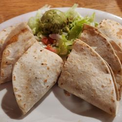 Tijuana's Mexican - Chicken quesadilla